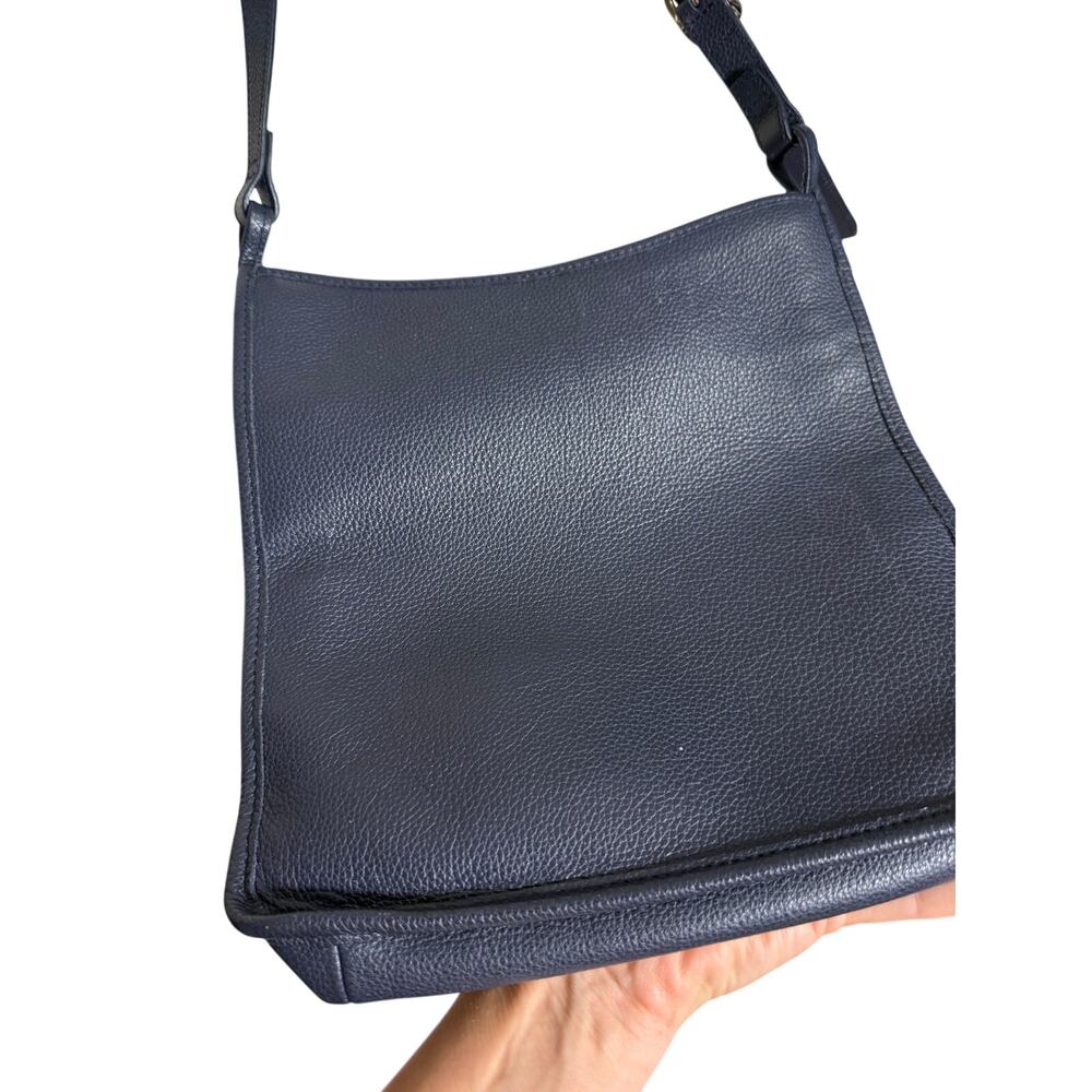 Longchamp 'Le Foulonne' Medium Leather Crossbody Bag in Navy - Picture 7 of 11